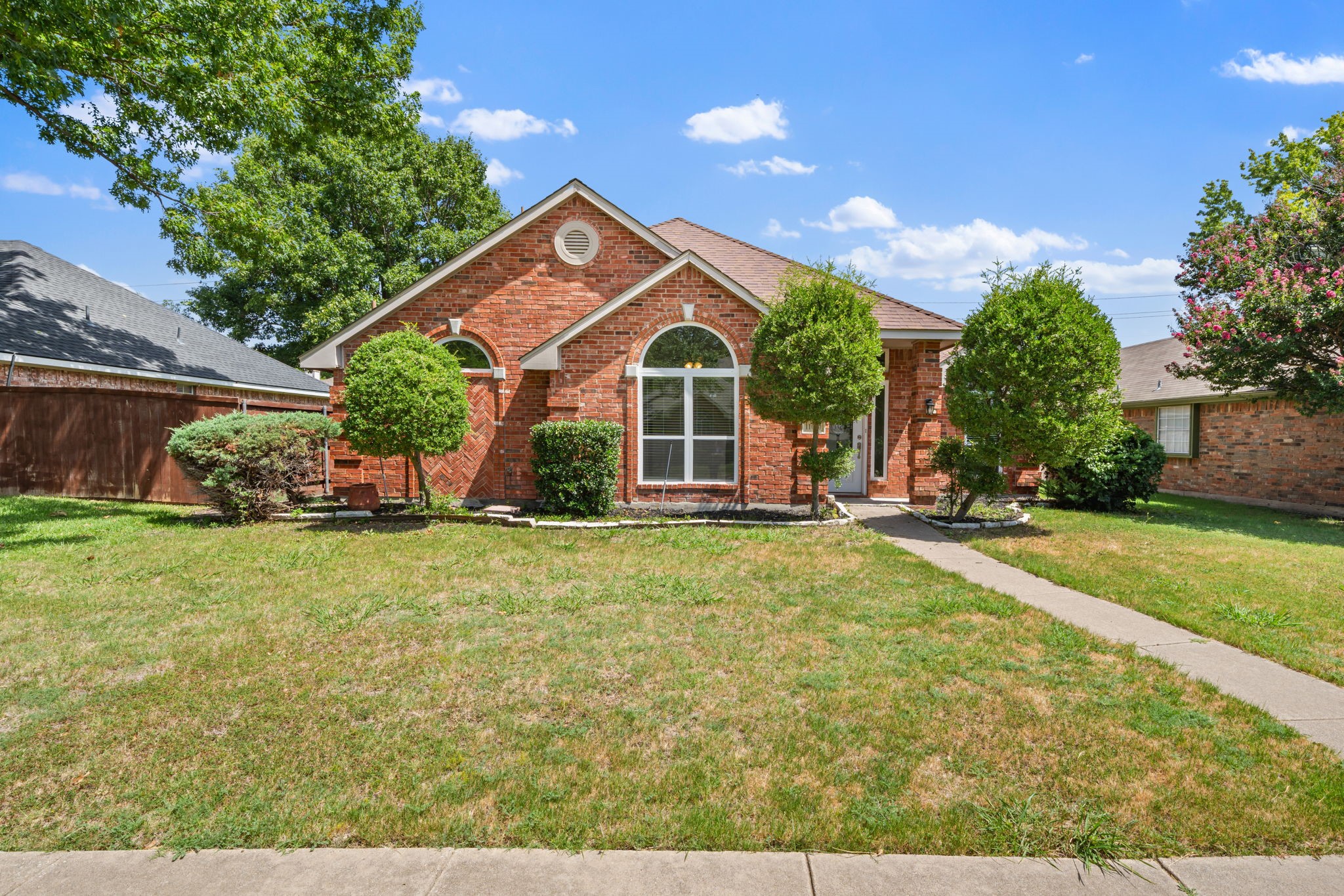 Main property image